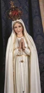 Estatua de la Virgen Peregrina de Nuestra Señora de Fátima