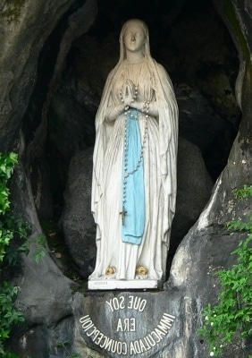 Novena a Nuestra Señora de Lourdes - Día 9